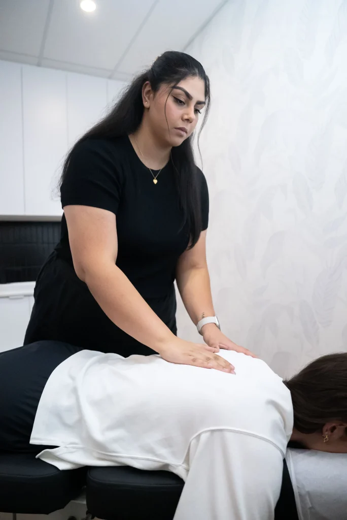 DSC00084 - Radiant Chiropractic Canterbury