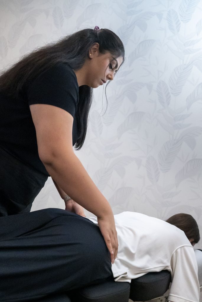 Chiropractic Spinal Adjustment – Radiant Chiropractic Canterbury - Radiant Chiropractic Canterbury Chiropractic spinal adjustment being performed at a clinic in Canterbury